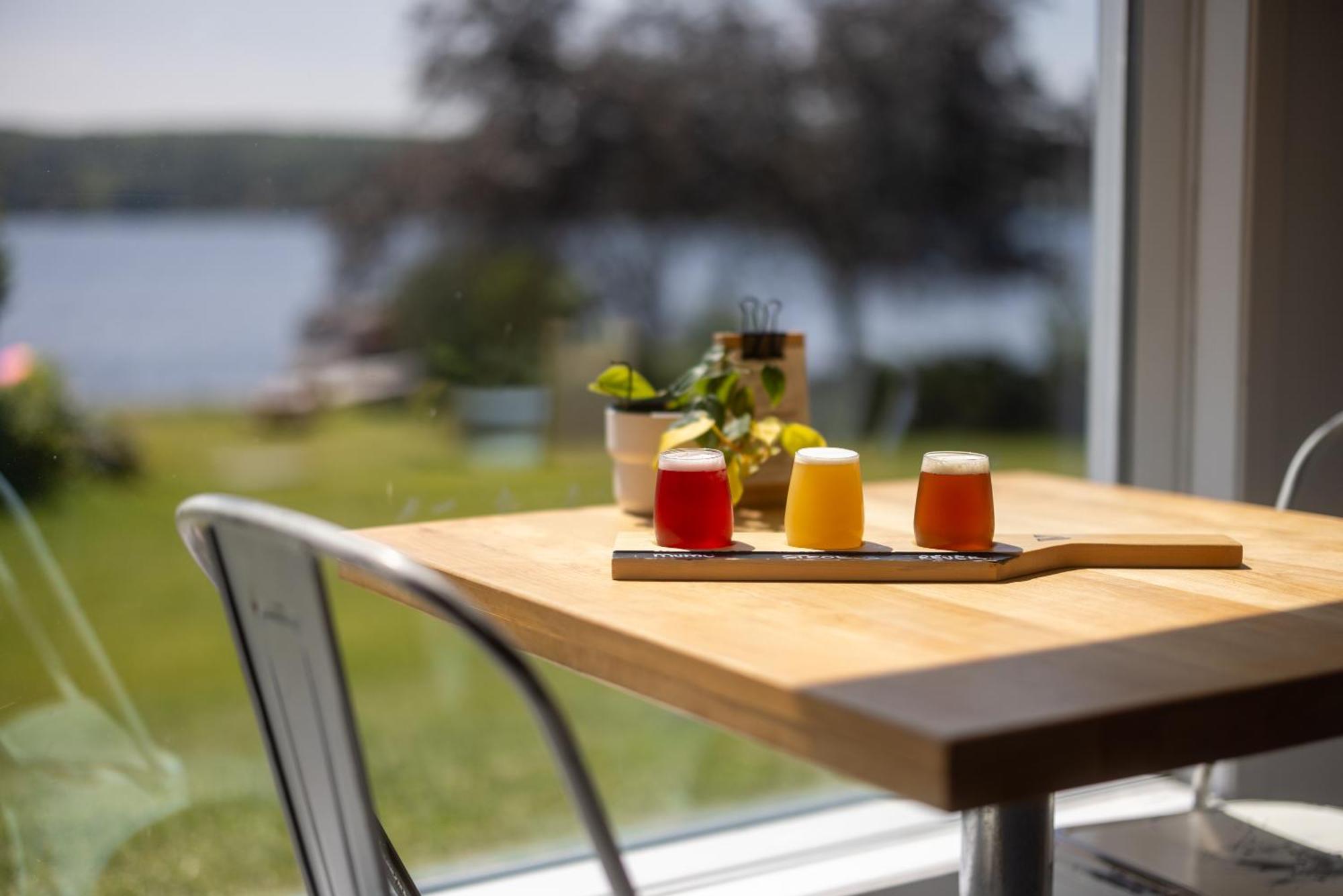 Manoir Lac-Etchemin Exterior photo
