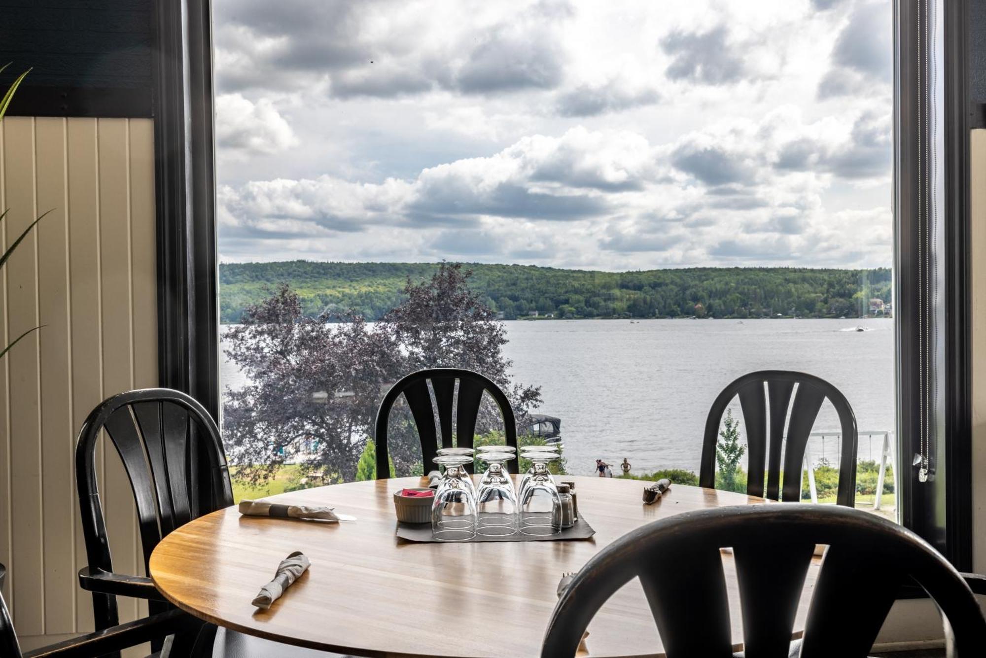 Manoir Lac-Etchemin Exterior photo