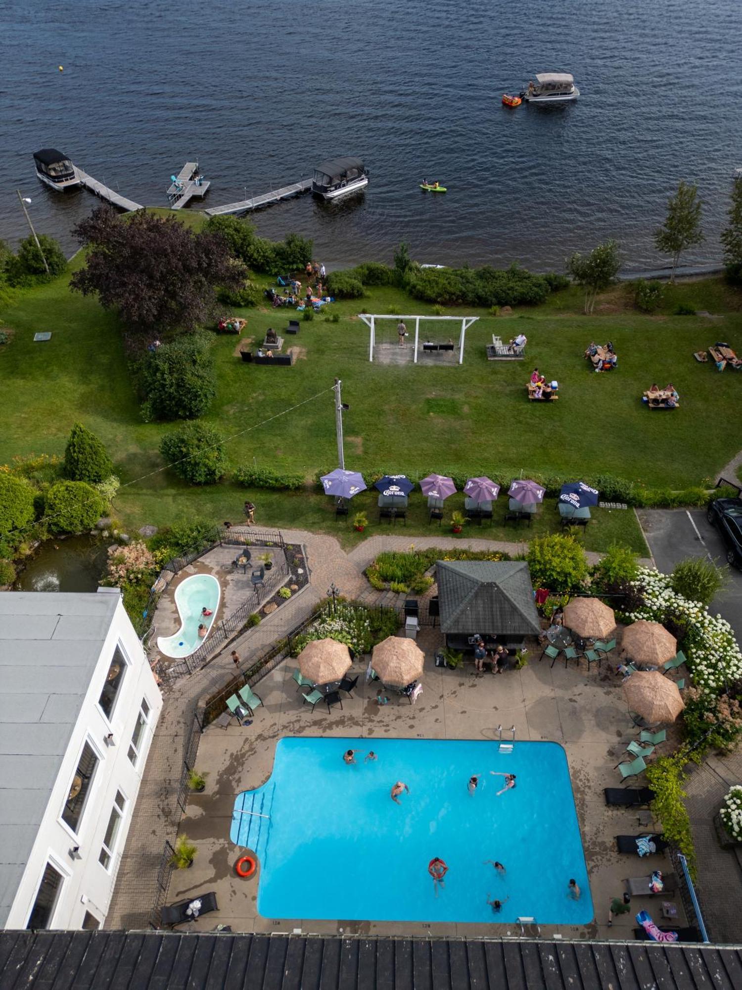 Manoir Lac-Etchemin Exterior photo
